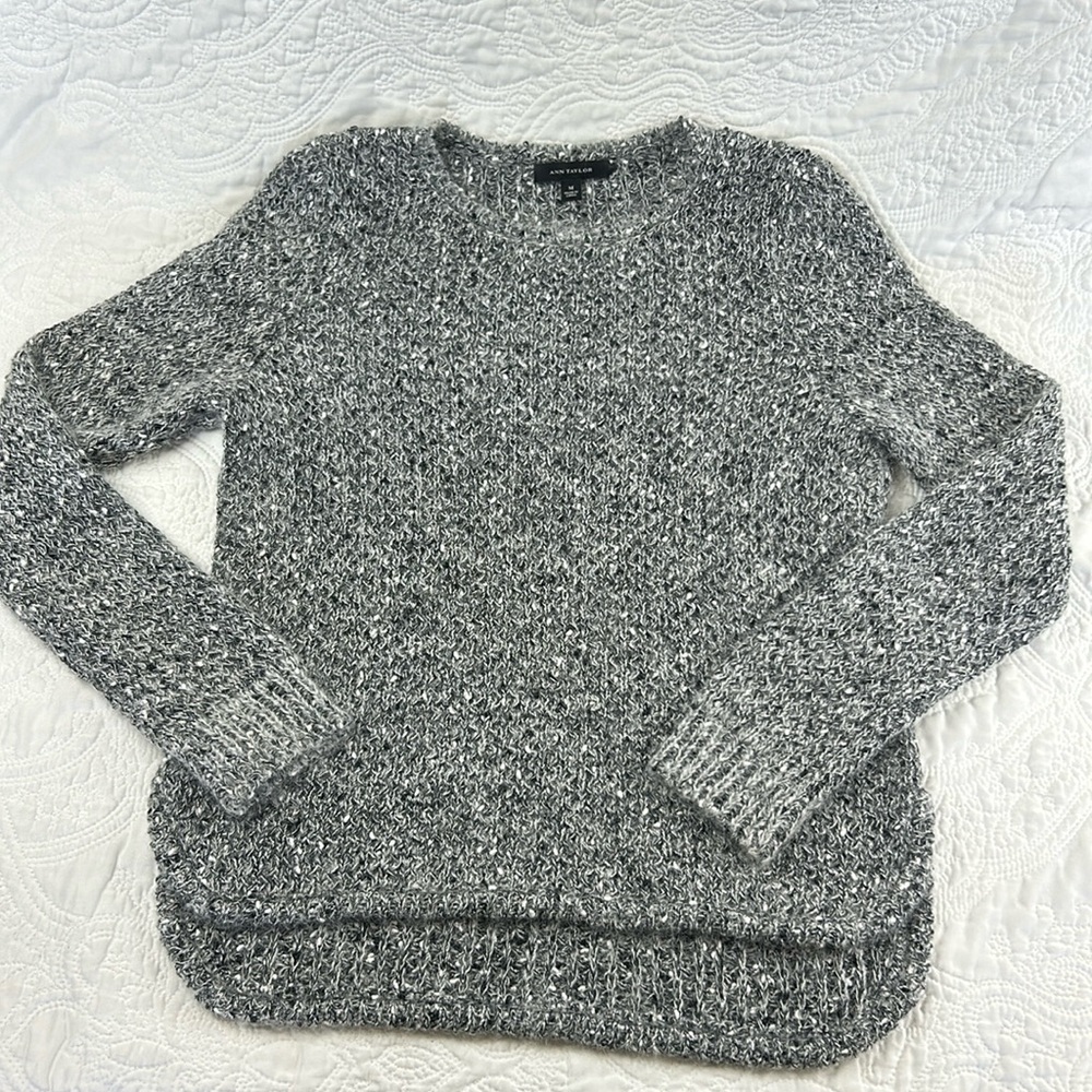 Ann Taylor acrylic/cotton/mohair blend sweater womens size medium